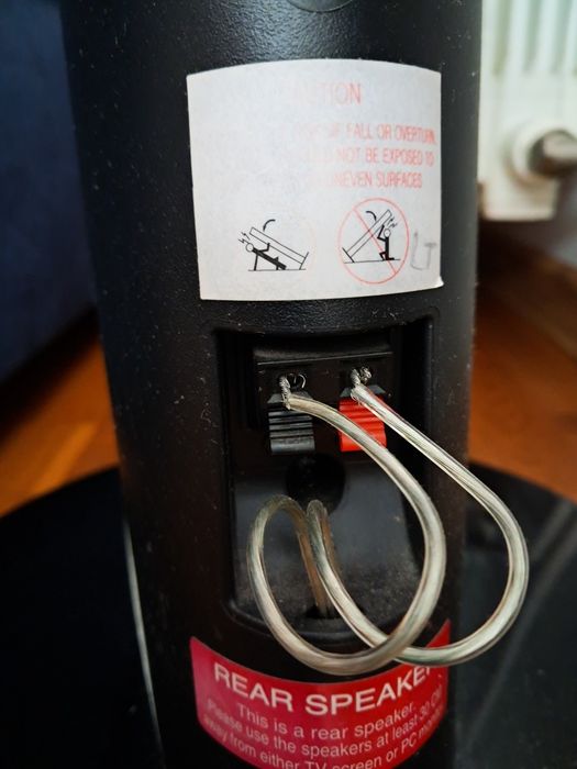 Kolumny LG do kina domowego.