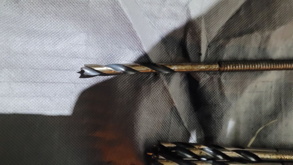 Śruba trapezowa długa 110cm