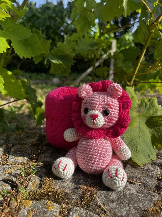 Peluche leão feito à mão