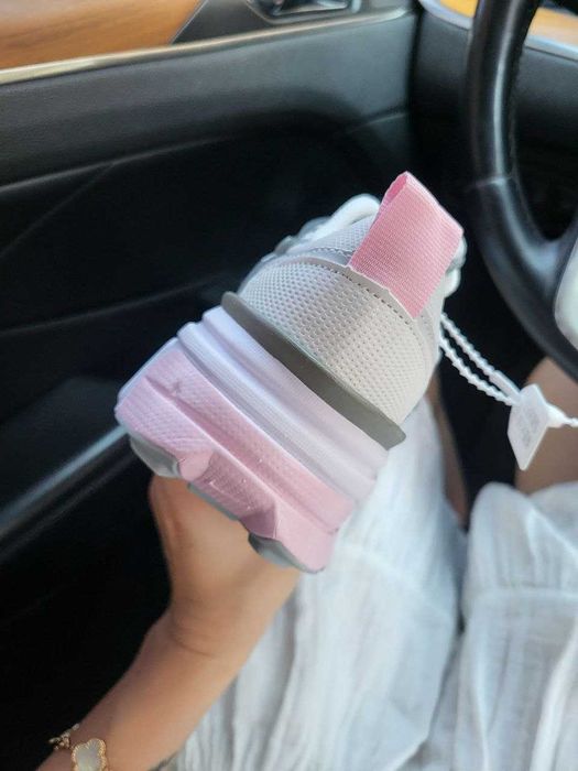 Жіночі кросівки Nike V2K Runtekk білий з сірим рожевим 781 ХІТ