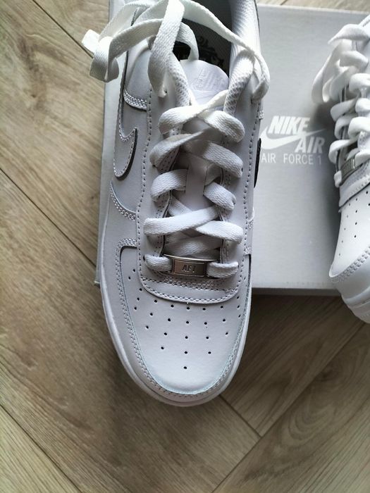 Nike air force 1 biale