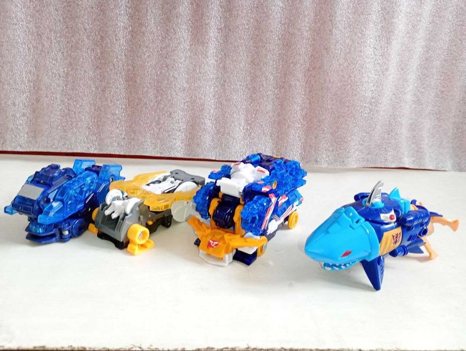 Продам Трансформер 4ШТ HASBRO AULDEY Screechers