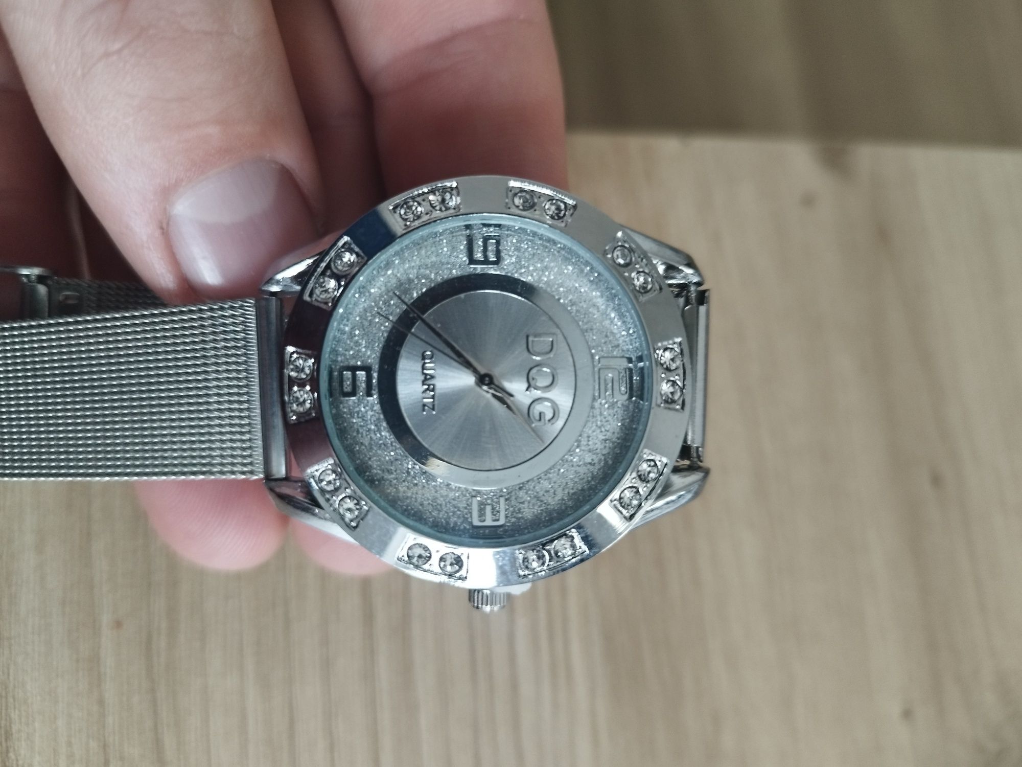 Zegarek DQG nowy