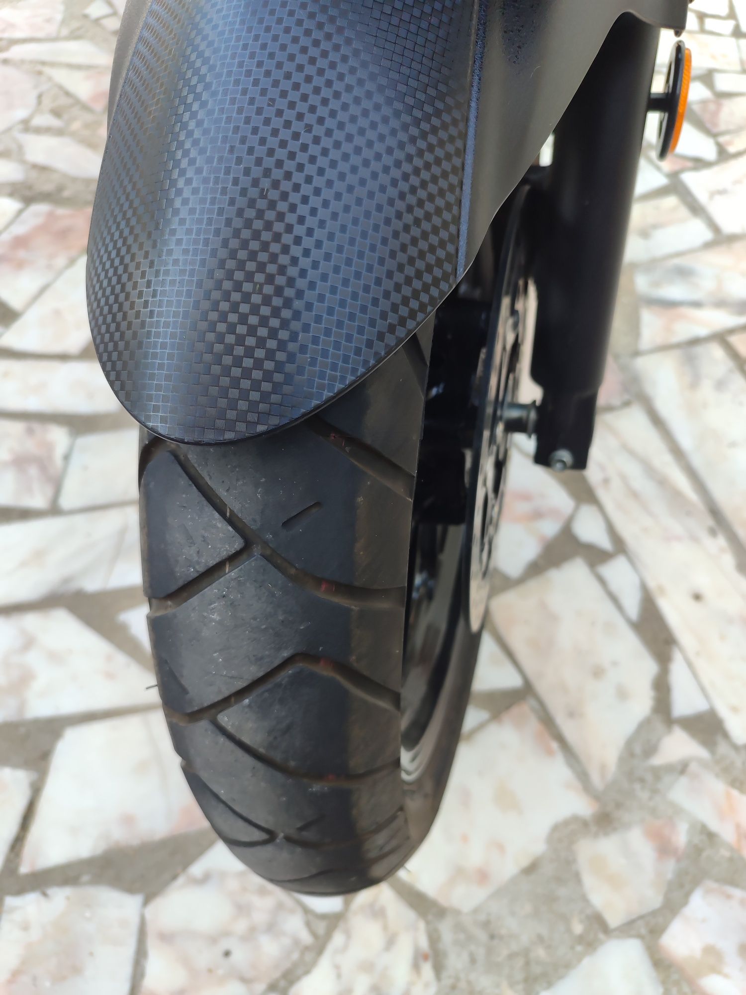 Mota Suzuki vstrom