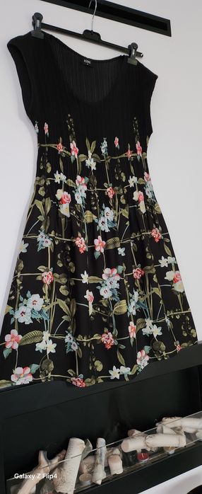 Sukienka letnia rozmiar M /L/XL