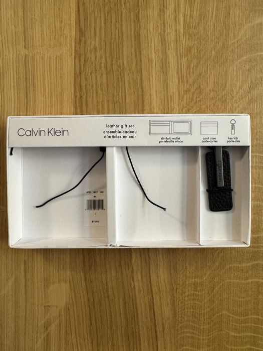 Brelok Calvin Klein - ciemny brąz WARSZAWA ŚRÓDMIEŚCIE