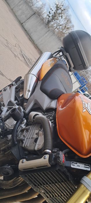 Honda CB 600 HORNET 2006p