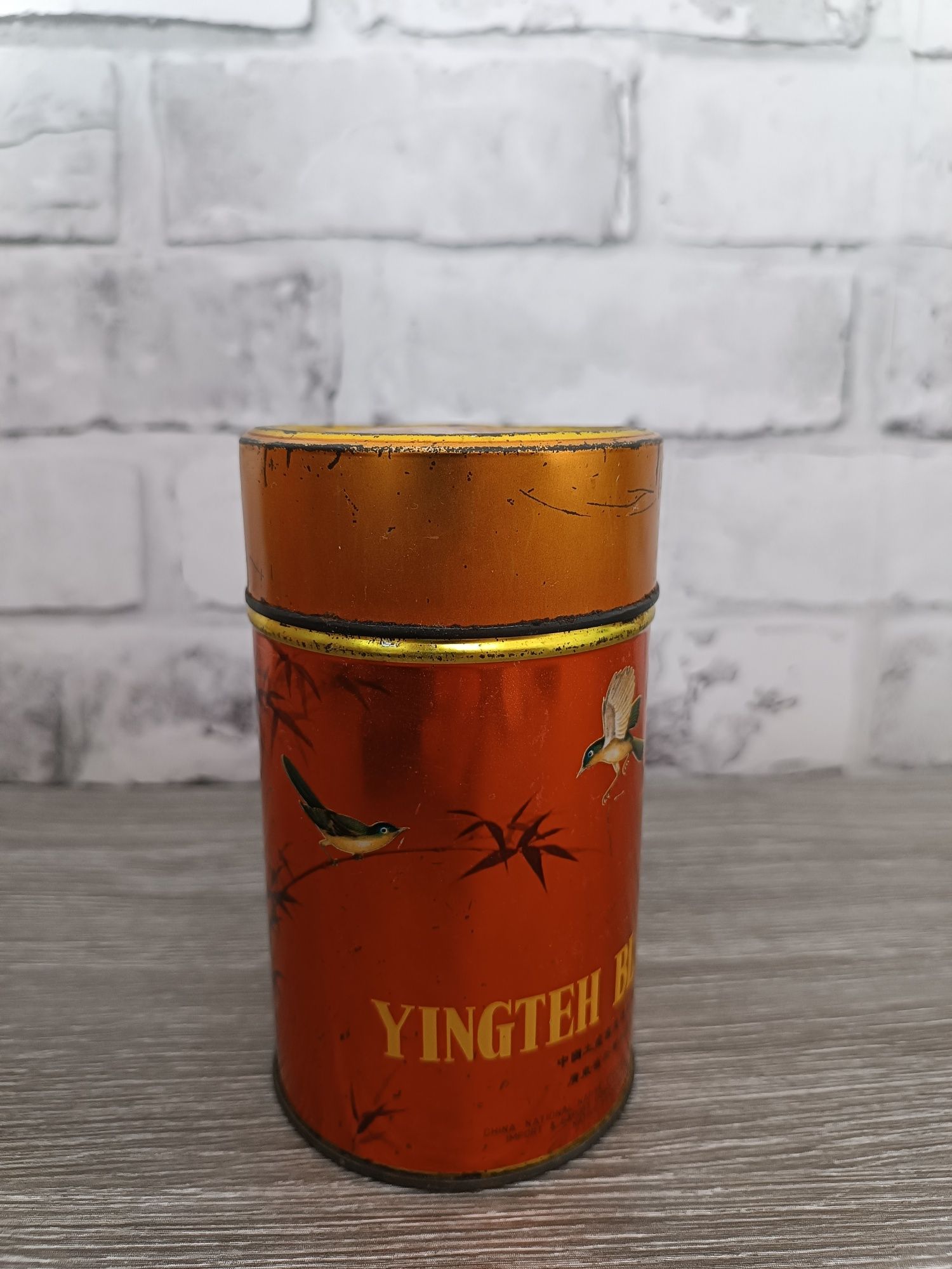 Puszka Yingteh Black PRL