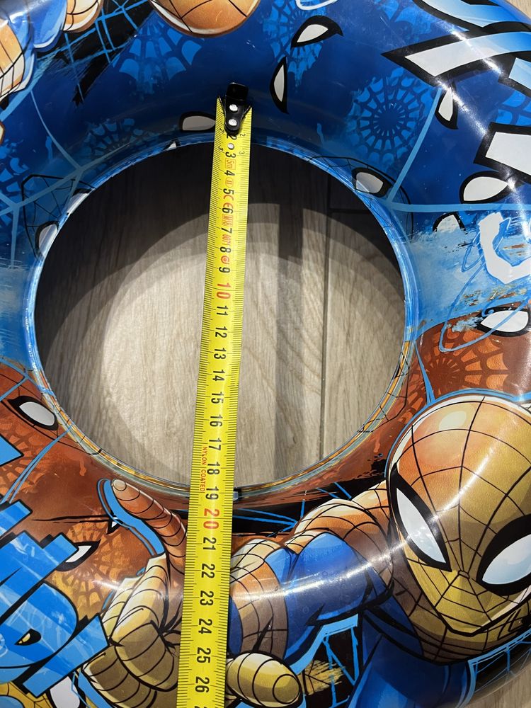 Dmuchane koło do plywania dla dzieci Spiderman
