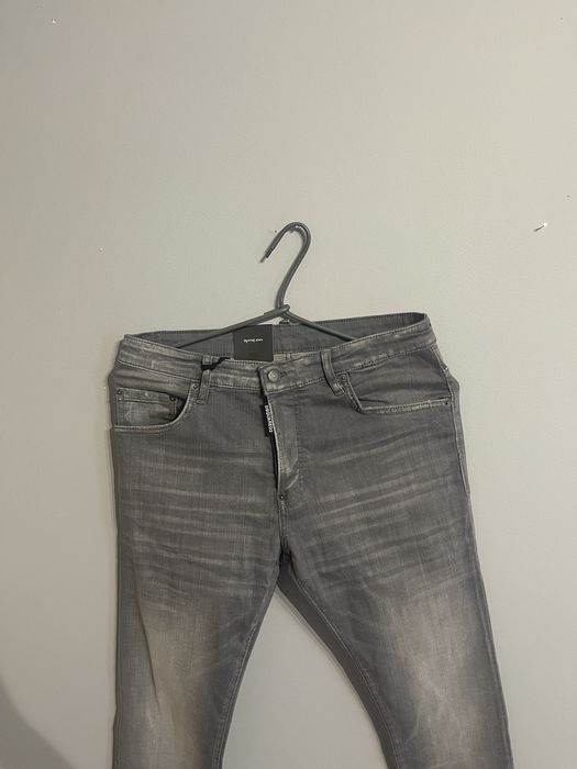 Dzinsy DSQUARED2 nowe