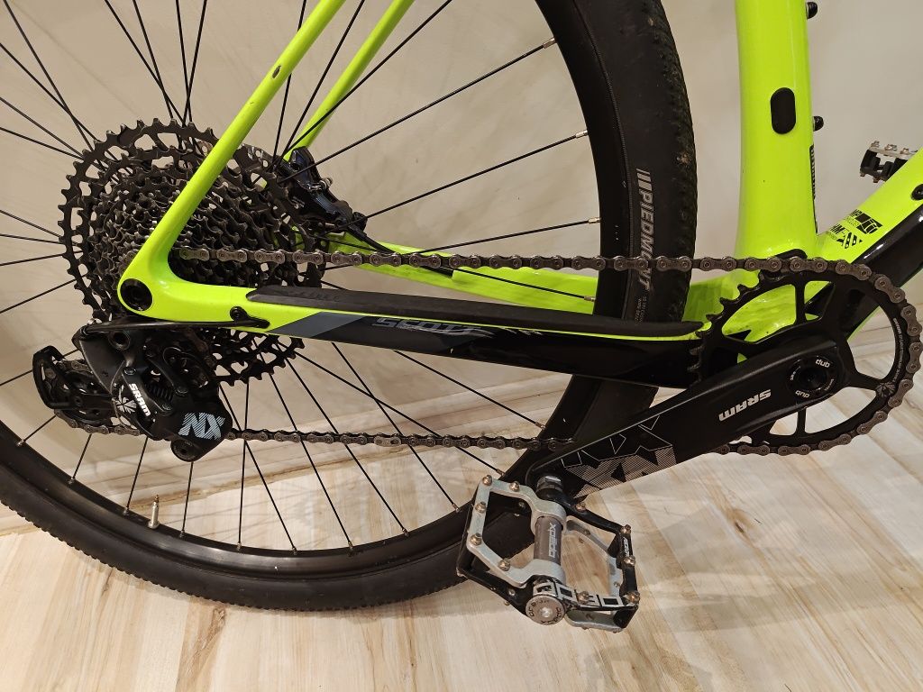 Rower MTB Scott Scale - carbon - L - SRAM NX - Shimano XT
