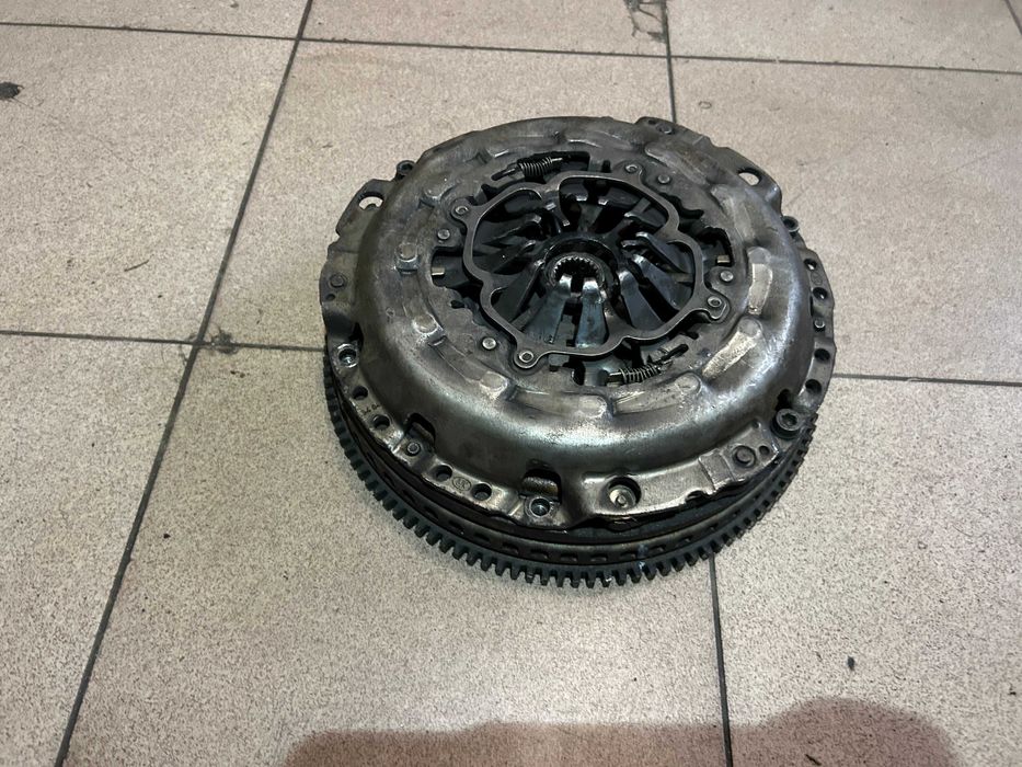 Koło dwumasowe sprzęgło audi a4 s4 b6 4.2 v8