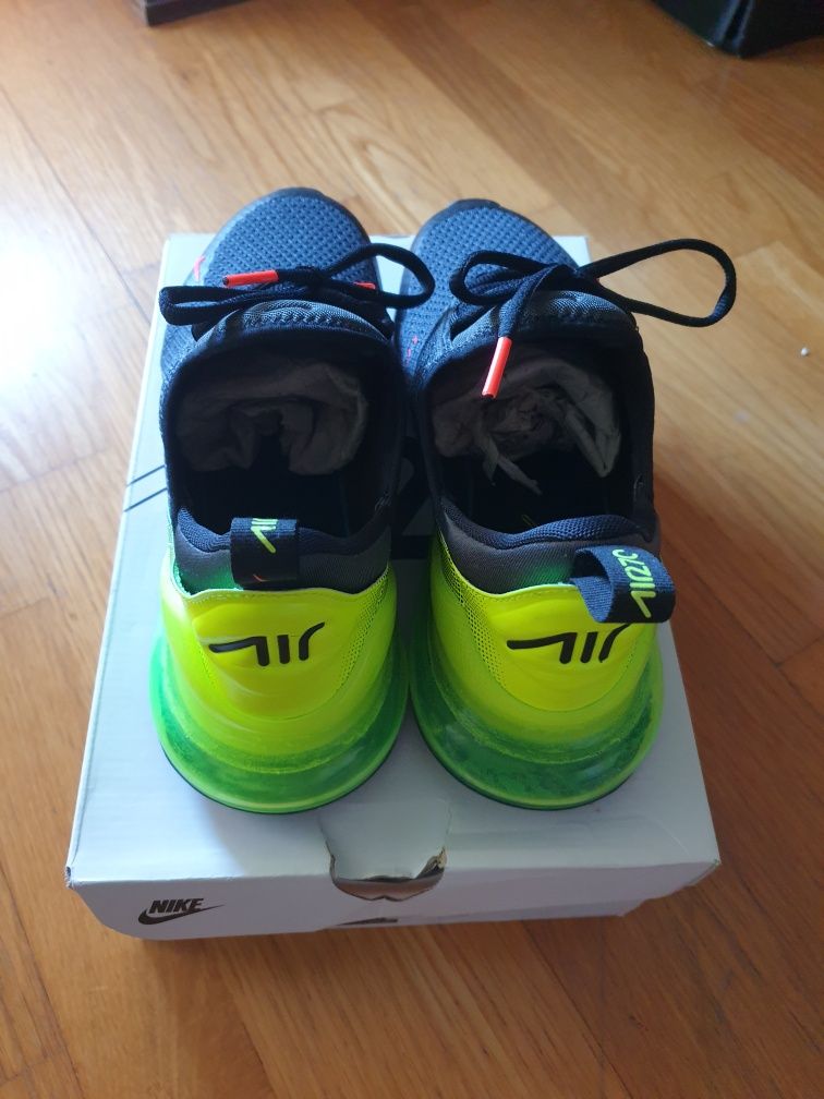 Nike Air 270 Tam 43