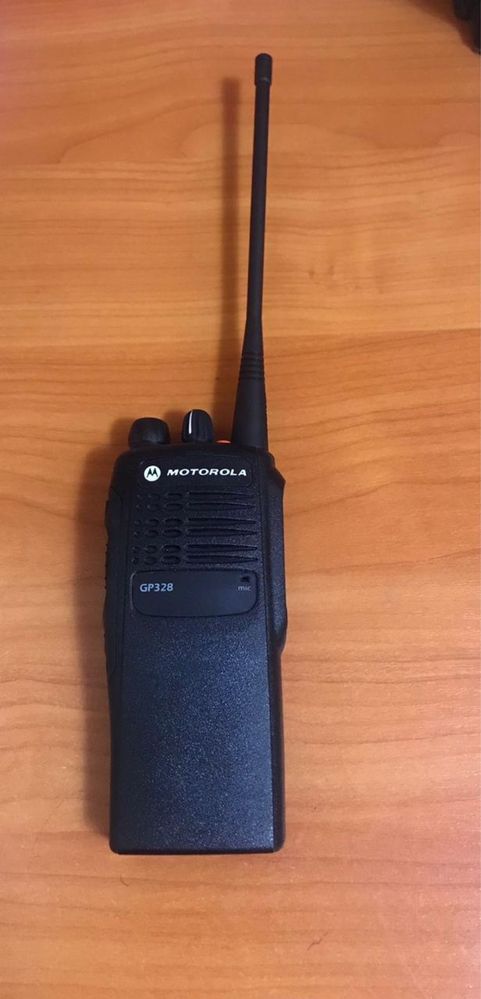 Рации  Motorola GP 328 новые .