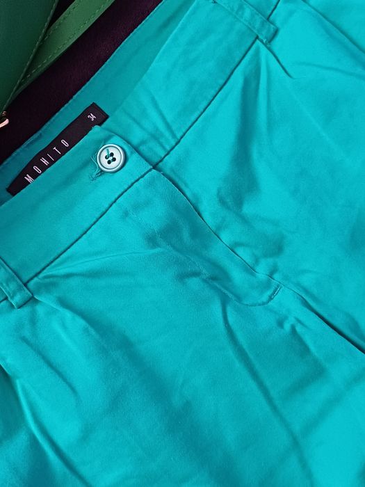 Spodenki, szorty zielone 34-36