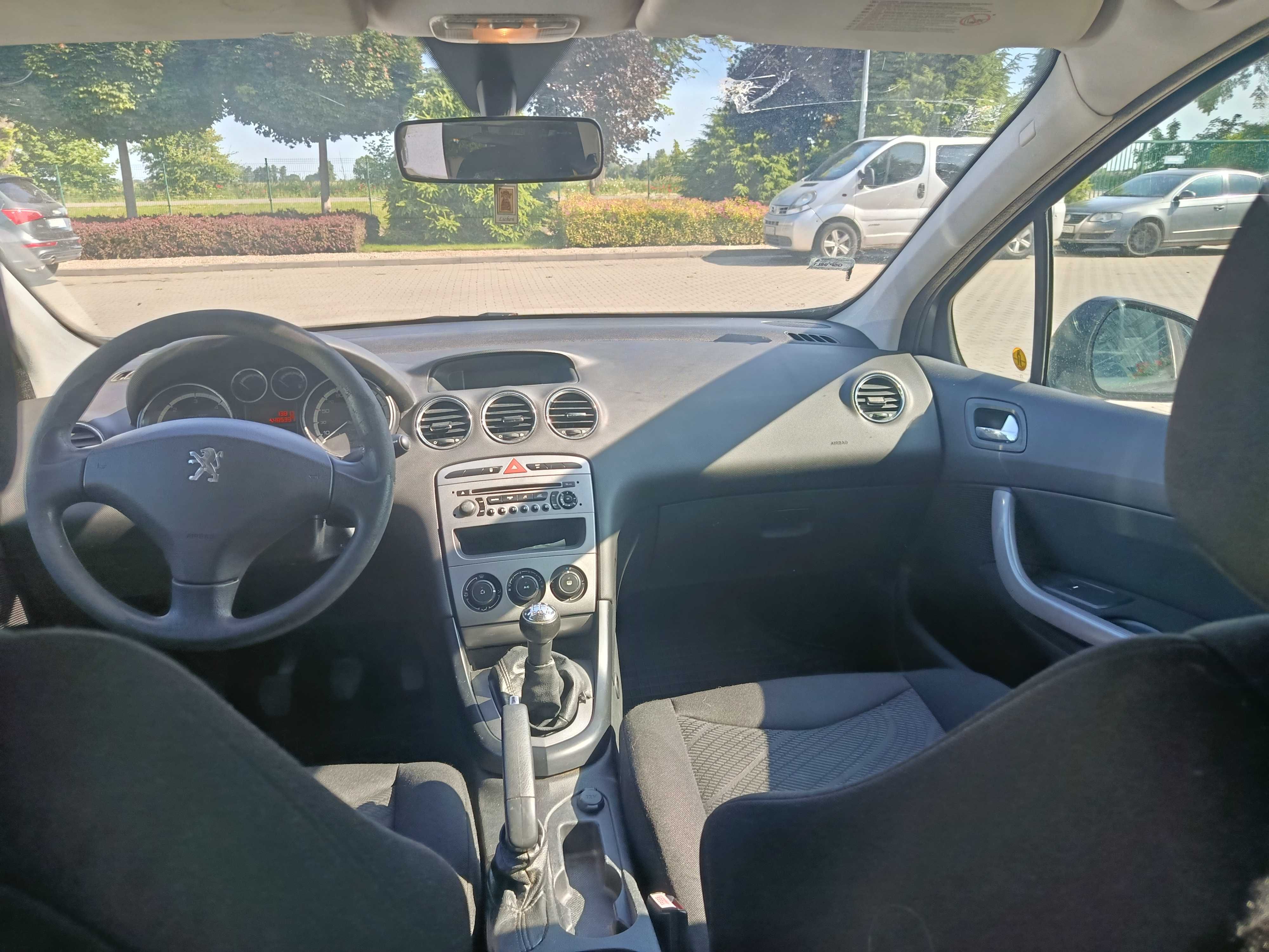 Peugeot 308 1,6 HDI 2011 r.