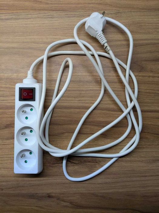 Przedłużacz PremiumCord (3 gniazdka, 3 m)