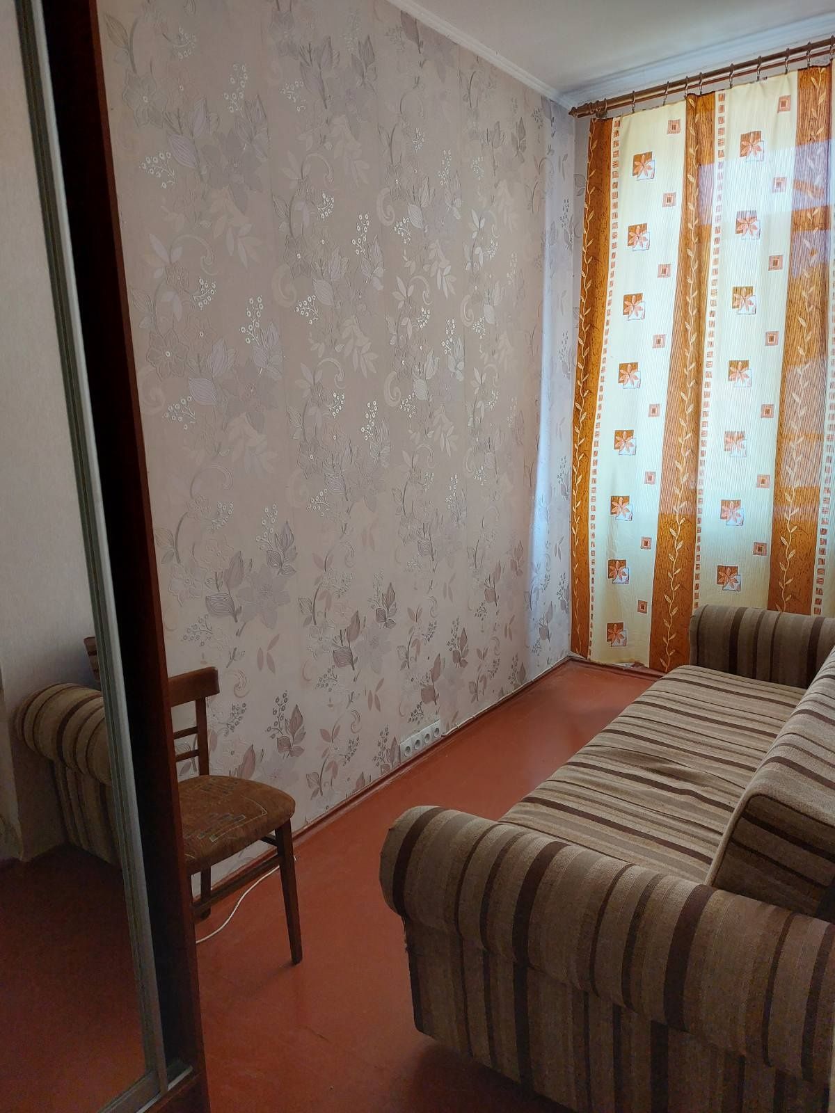 Сдаю 2к/кв Декабристов 2/2 мебель,техника,авт.отопление 5500