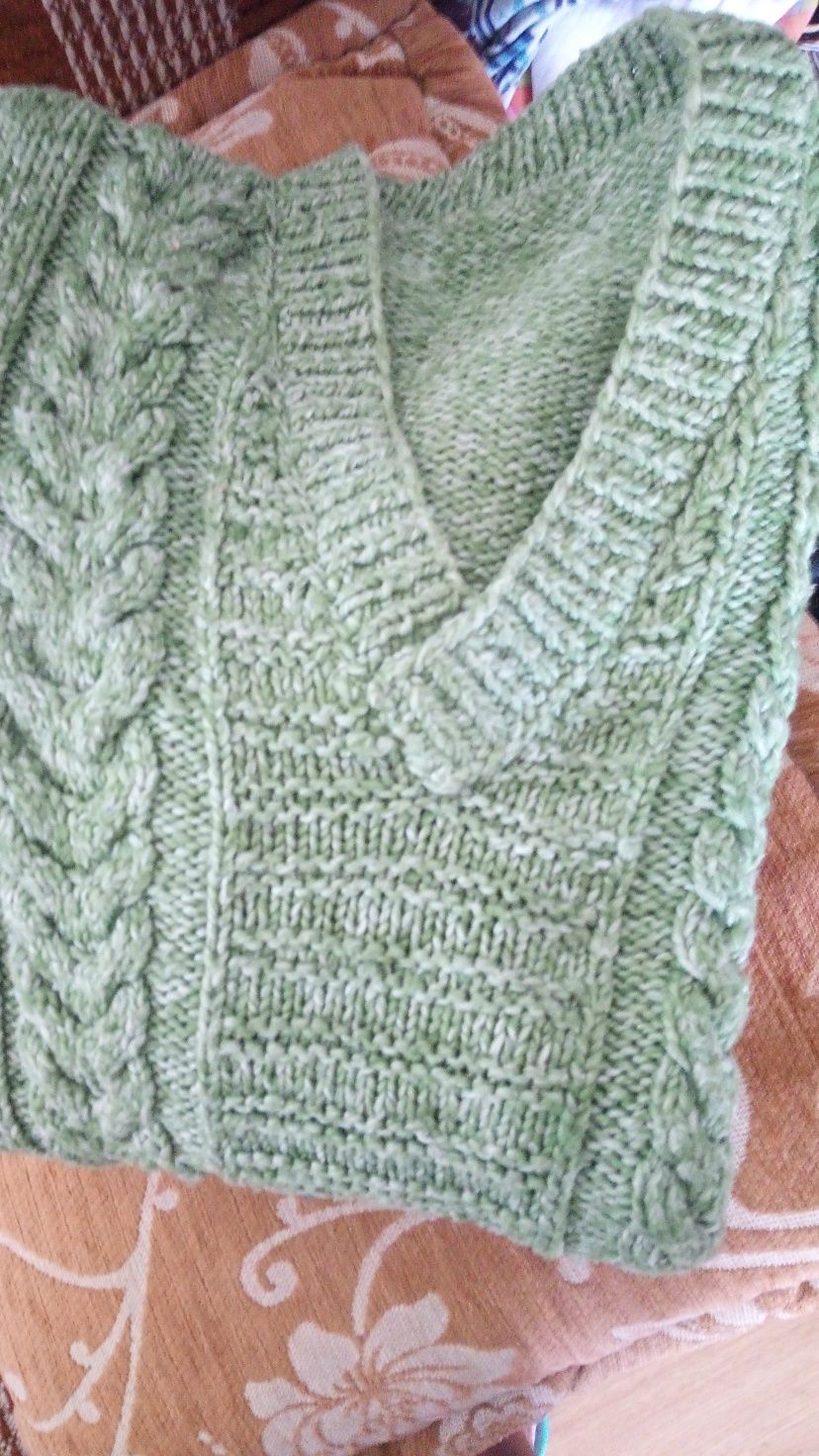 45R. Sweter męski rozmiar M/L