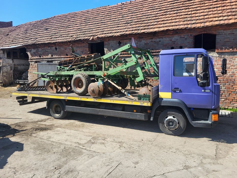 Transport laweta usługi transportowe auto laweta