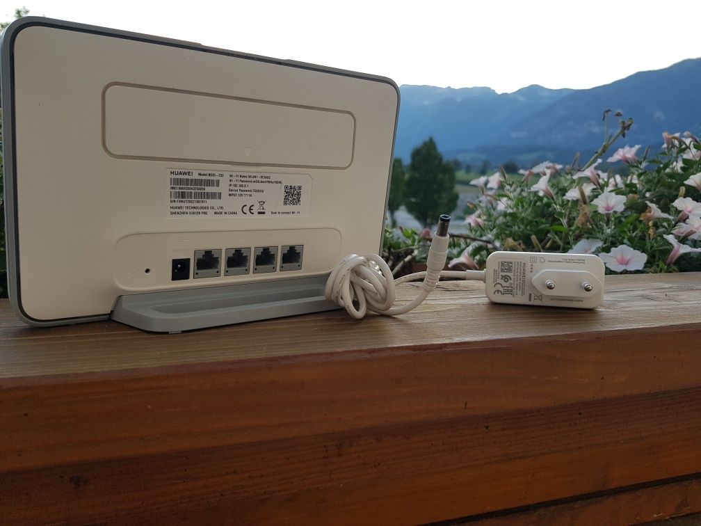 Router Huawei B535 232