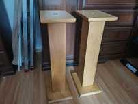 Stojaki pod kolumny standy