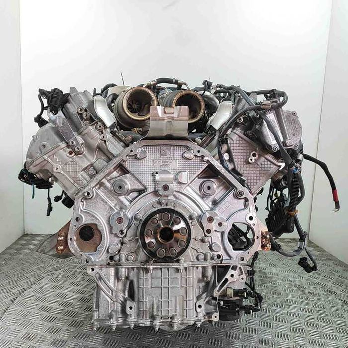 BMW F90 M5 Competition (2018, 4.4 L, 460 kW) S63B44B Silnik