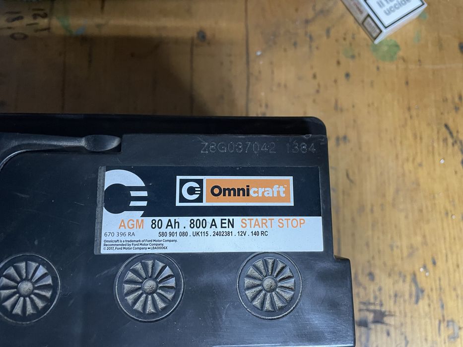Акумулятор Omnicraft 140 AGM 12В 80Ач 800А 2402381