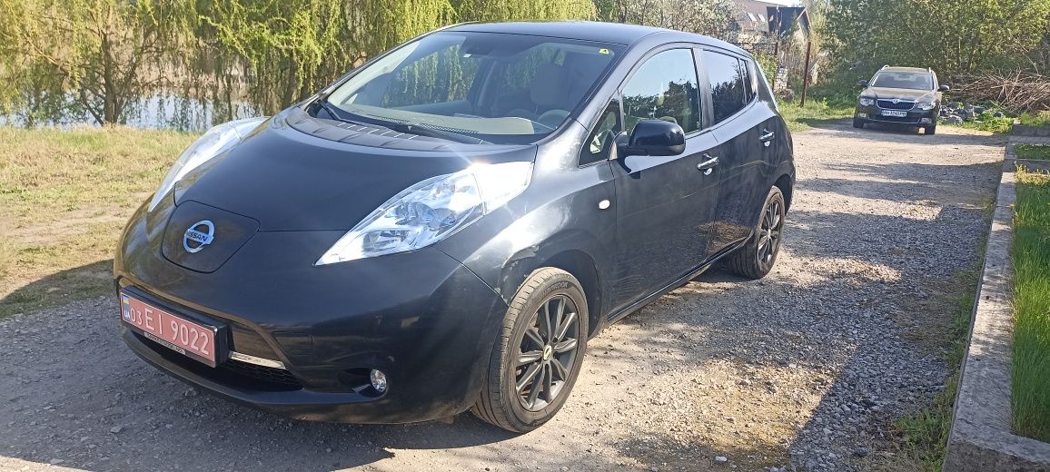 Продам Nissan leaf 2012 Soh 68%