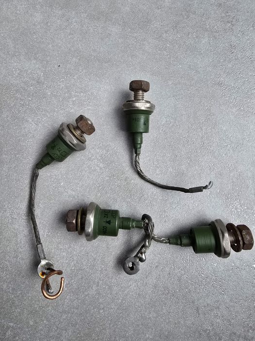 Tyrystor dioda prostownika  radziecki b10  CCCP