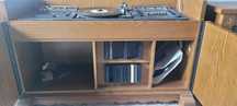Gramofon z radiem  i glosnikami