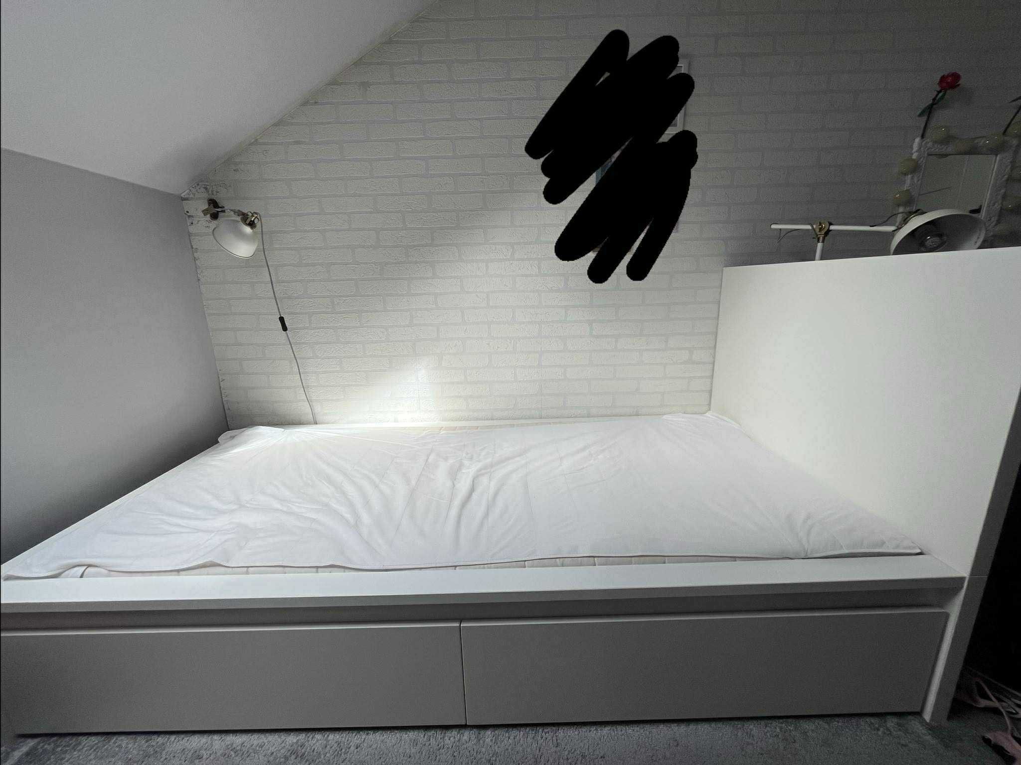 Łóżko białe z szufladami Ikea