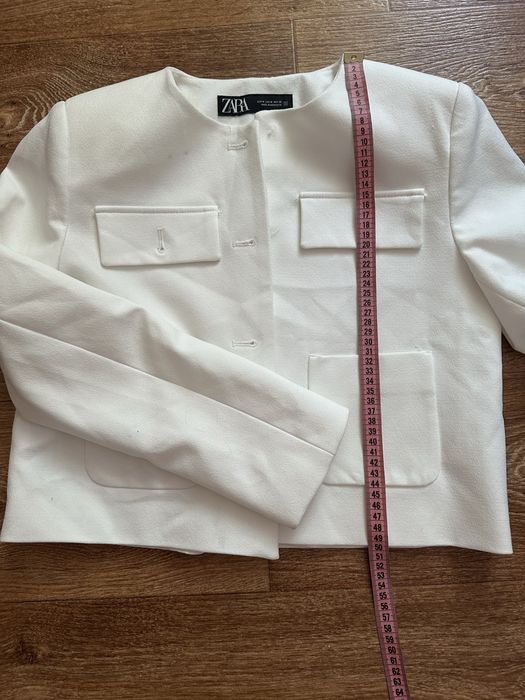 Вкорочений піджак ZARA, розмір М