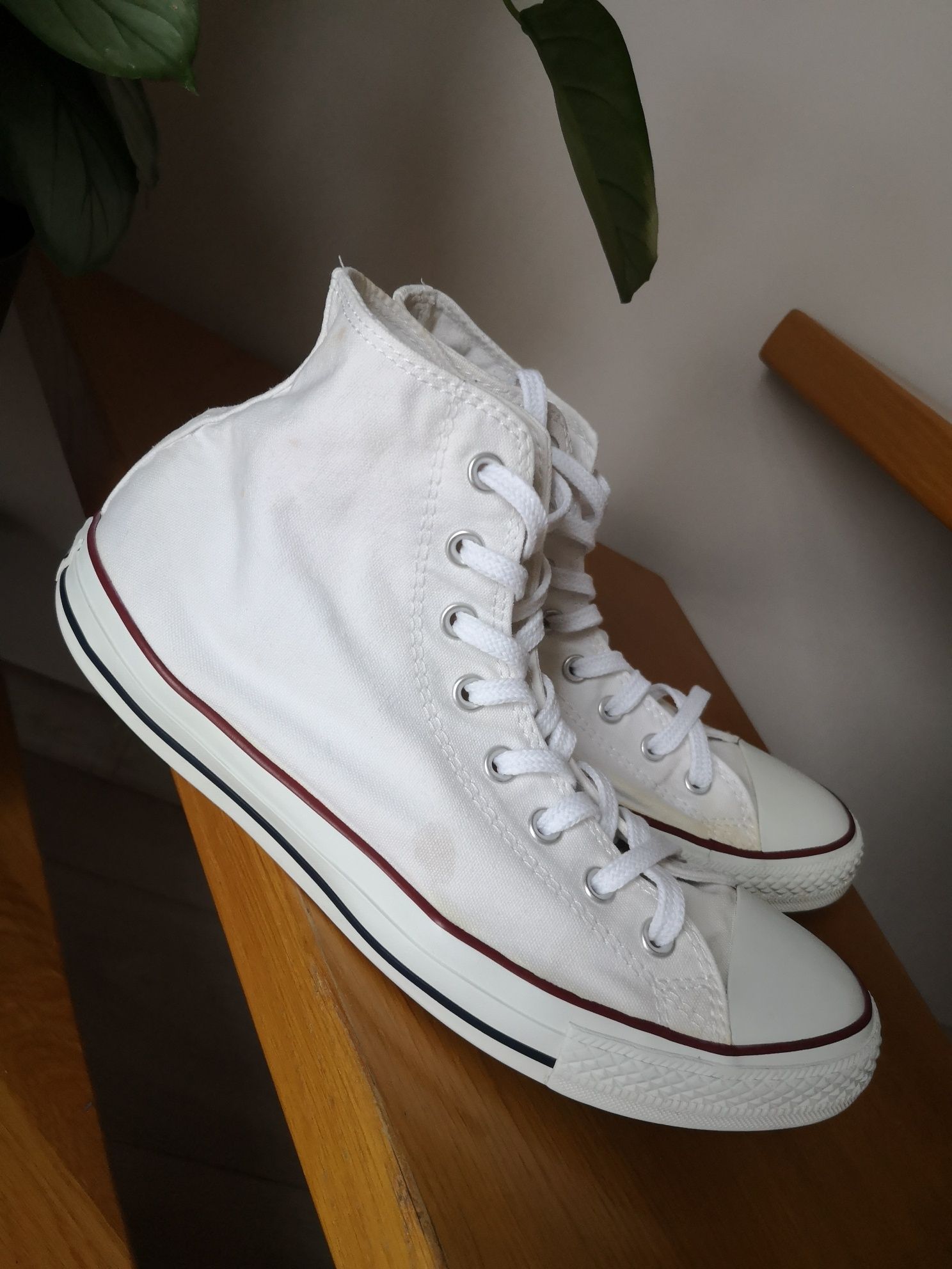 Trampki białe converse uniwersalne roz 44.5 wysokie all star
