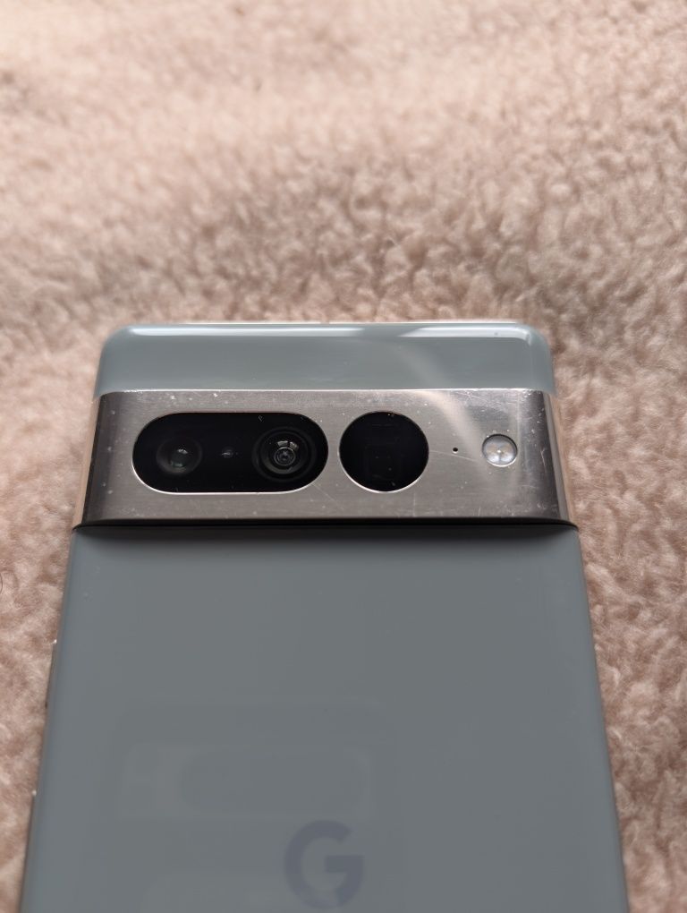 Google Pixel 7 pro 12/256 (uszkodzone SIM - eSIM sprawny!)