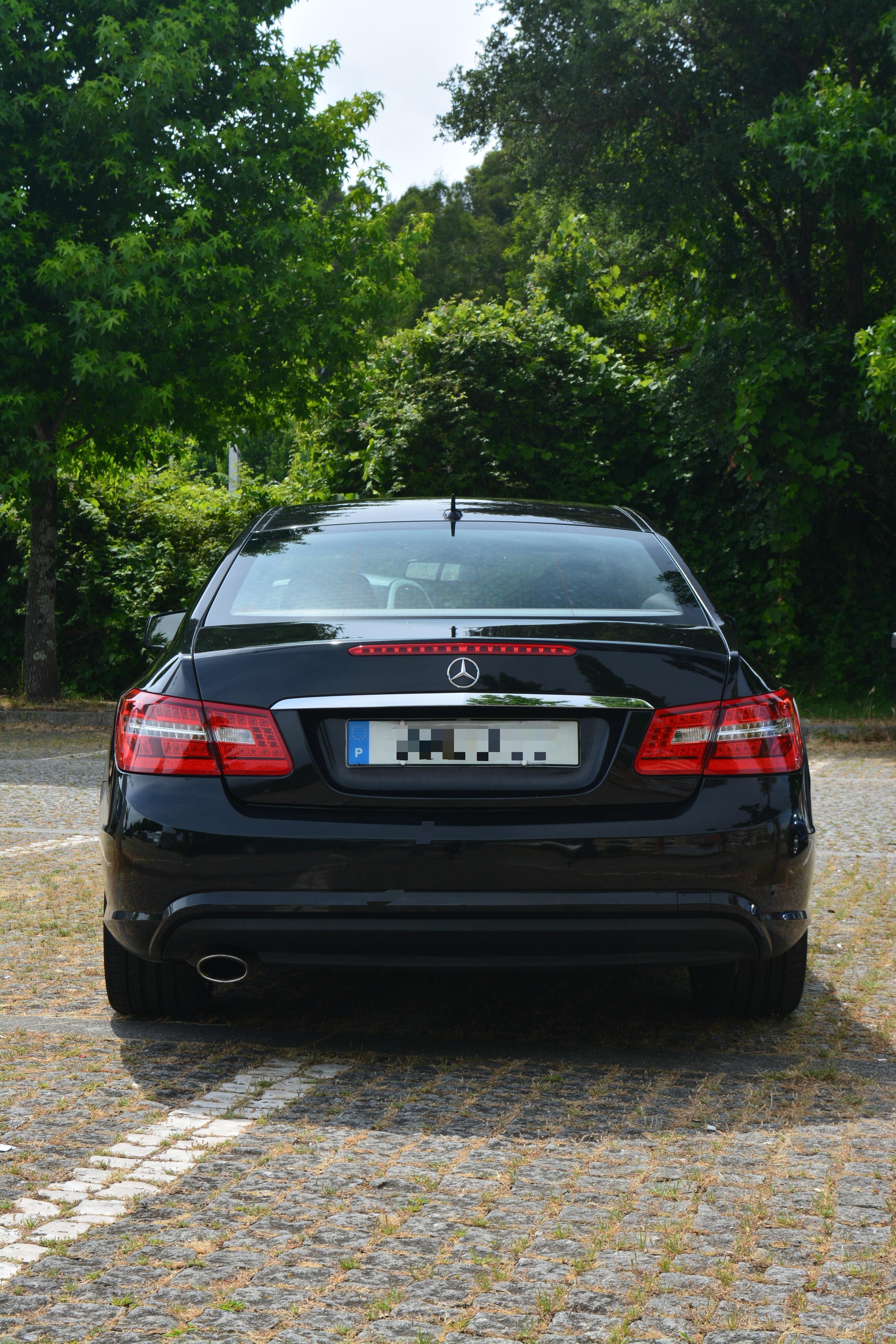 *GARANTIA* - Mercedes-Benz E 200 CGI Coupé  - Nacional