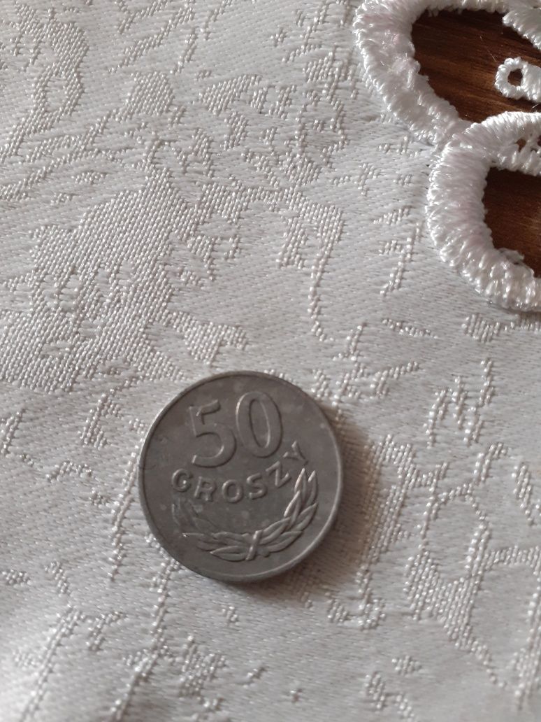Moneta 50 groszy z 1982 roku