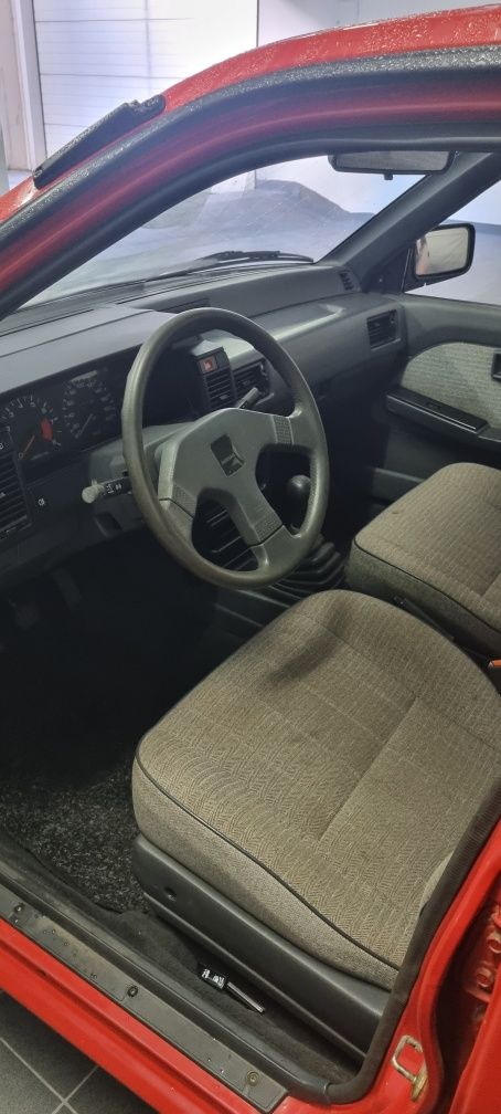 Nissan Sunny 1.4 slx