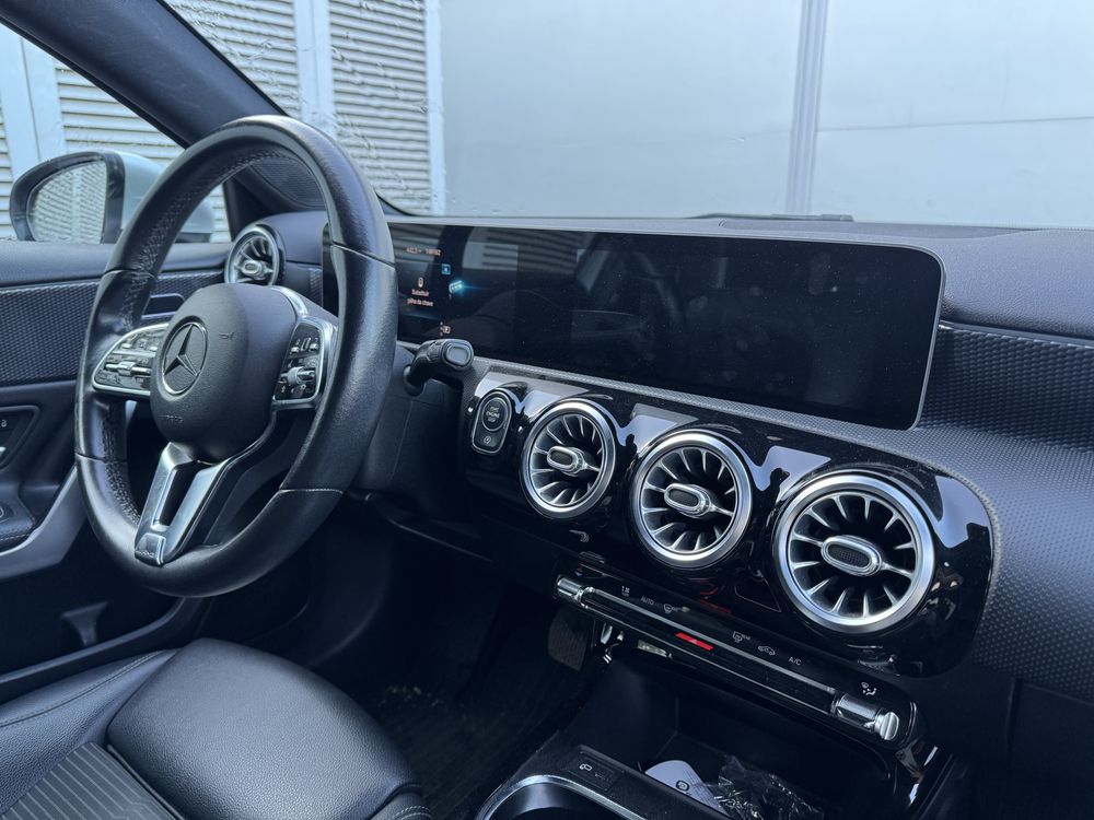 Vendo Mercedes-Benz A180 Progressive