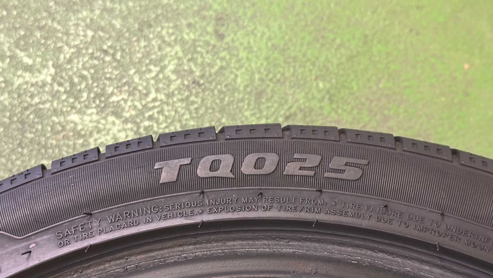 Para 225 40 R18 92V Torque TQ025 bieżnik 2x5,7mm
