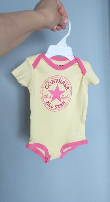 Body na krótki rękaw na lato Converse 98-74