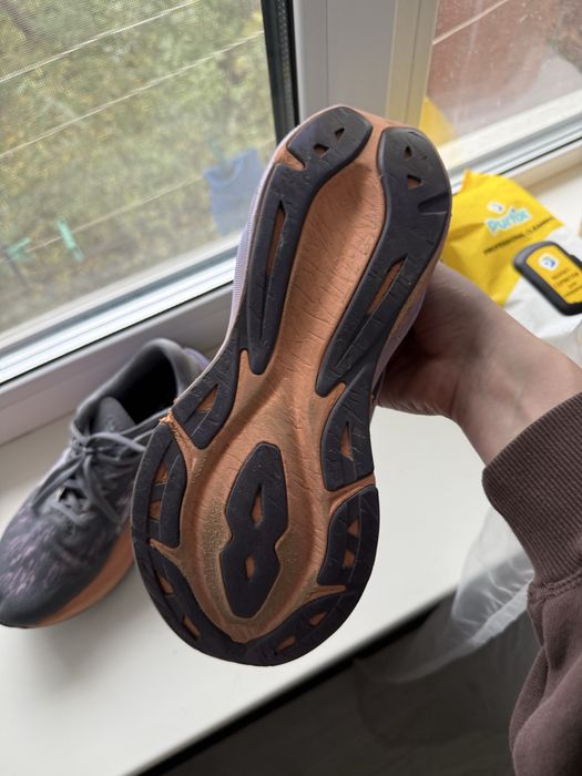 Кросівки asics novoblast 3