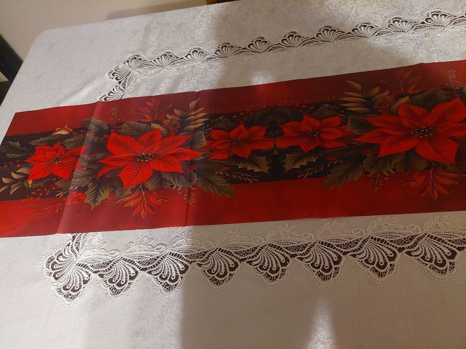 Nowa serweta świąteczna bieżnik długość 178cm, szerokość 31,5 cm
