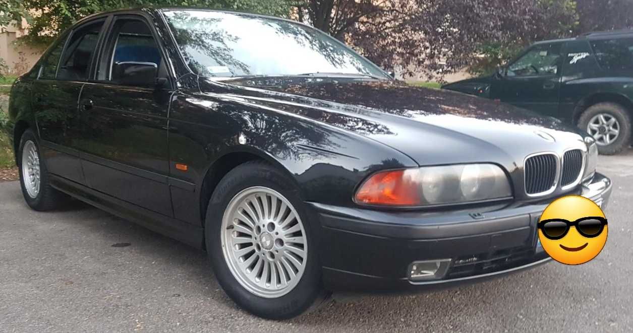 Samochód BMW serii 5 e39