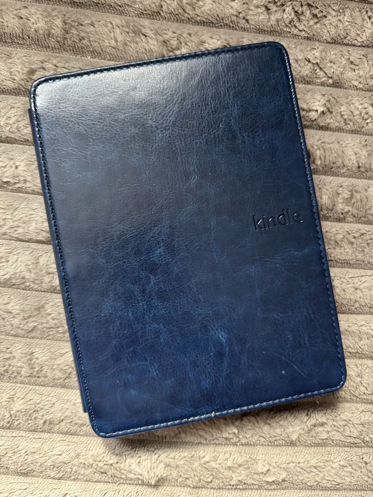 Czytnik Kindle Paperwhite 11 + etui