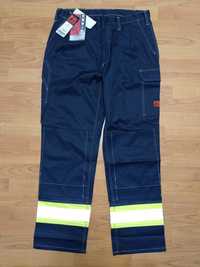 Новые рабочие огнестойкие штаны Tranemo Workwear (р.52)