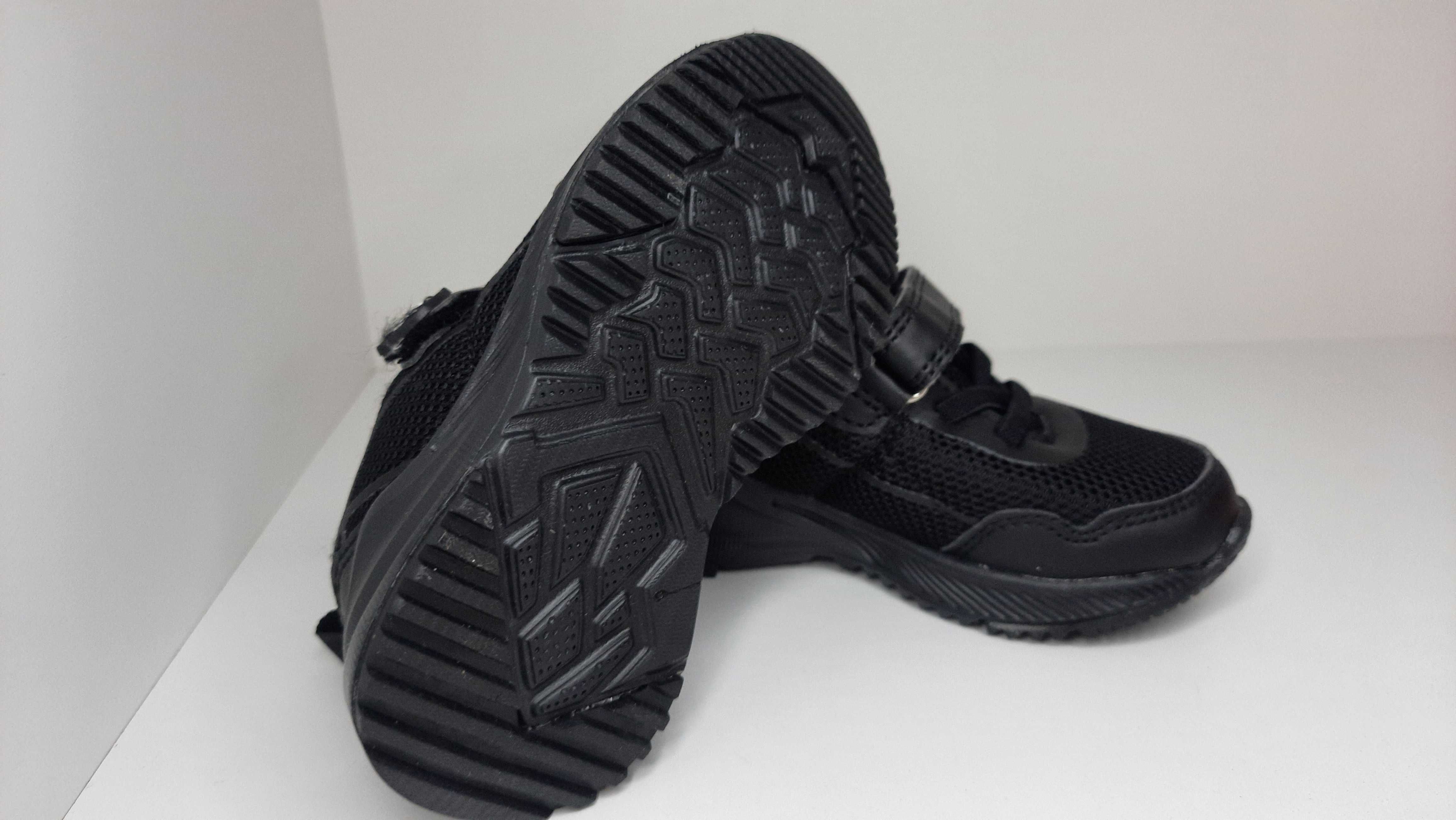 Adidasy dzieciece BEFADO rozmiar 22 czarne