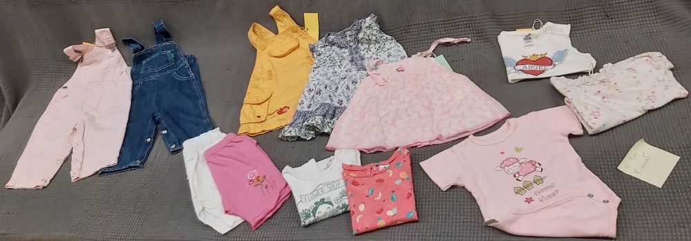 LOTES DE ROUPA 2a MÃO EM BOM ESTADO DE BÉBÉ
