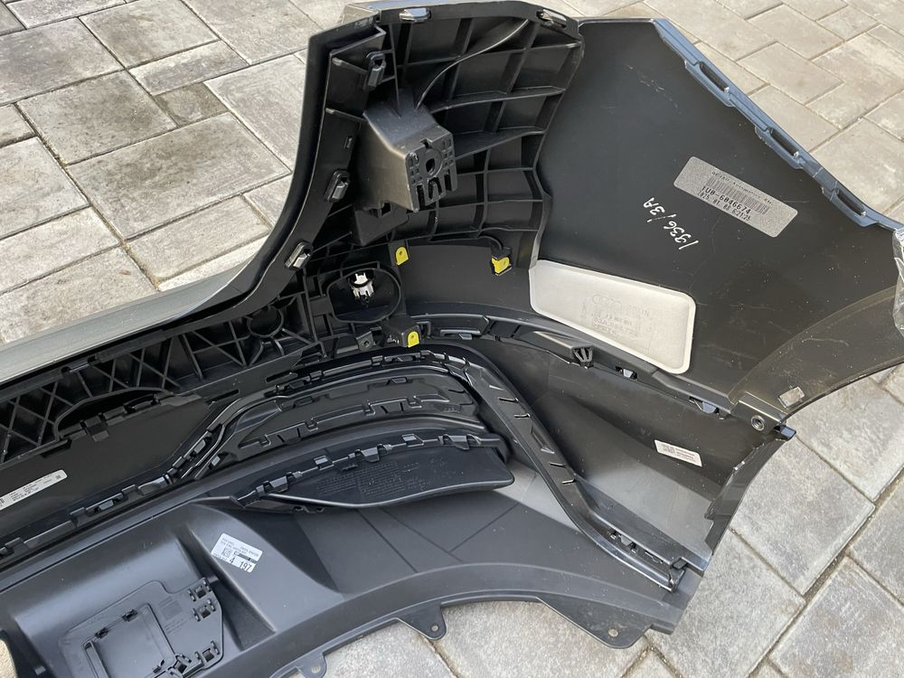 Бампер Audi Q3 задній 83a F3 Sline