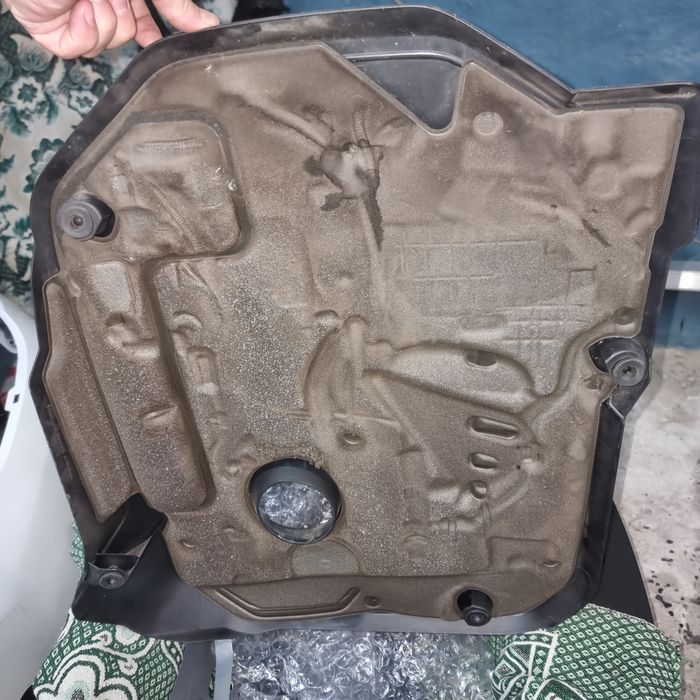 Крышка двигателя bmw b58 g30 g05 g11 g12